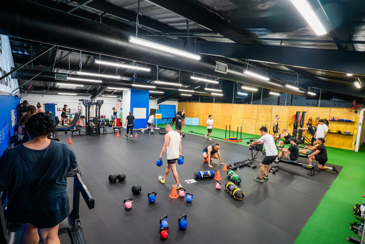 The Hoop33 functional training floor with members mid-session